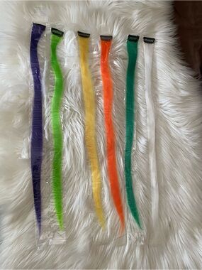 Set of 6 Long Clip-In Hair Extensions in Bright Colors
